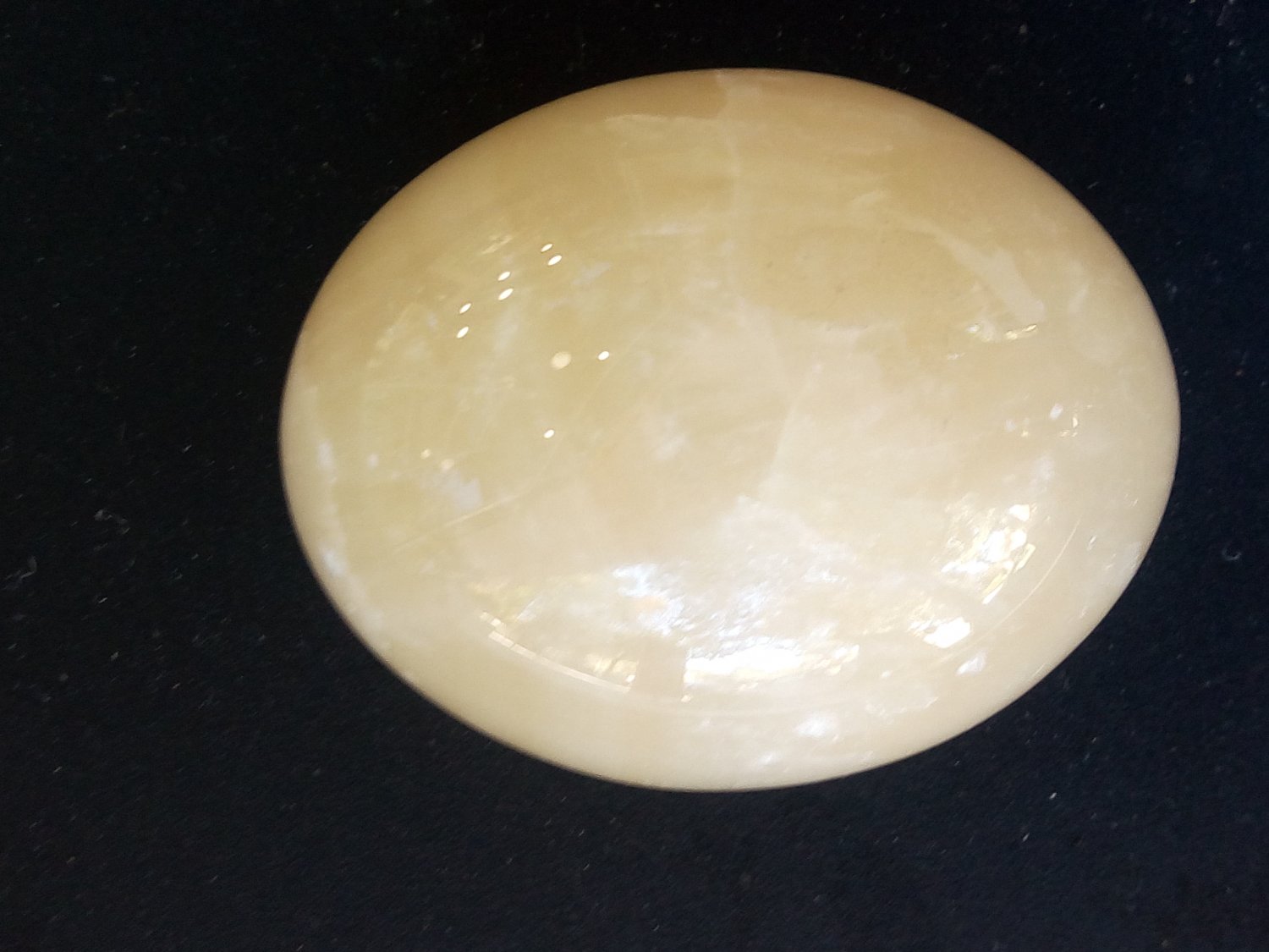 Eggs made from onyx stone