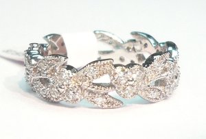 18K White Gold 0.89cts. Diamond Eternity Band