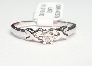 18K White Gold 0.12cts. Diamond Solitare Ring