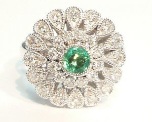 18K White Gold 0.43cts. Diamond & 0.23cts. Emerald Ring