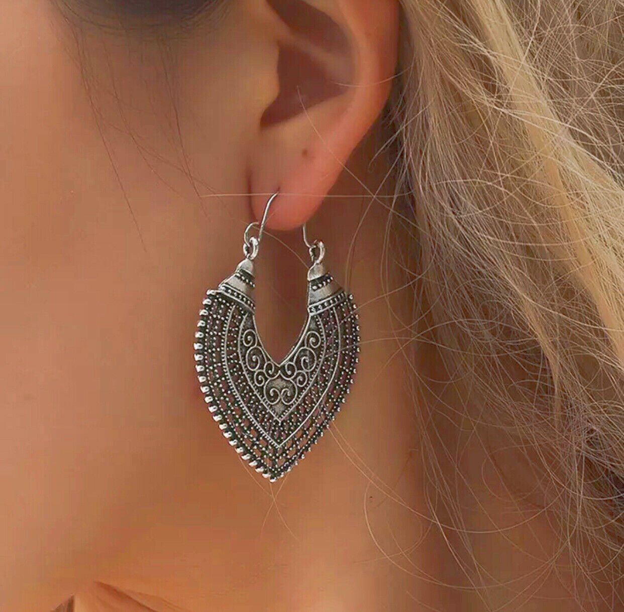 BOHO Style Heart Shape Vintage Fashion Gold Silver Tibetan Drop Hoop Earrings