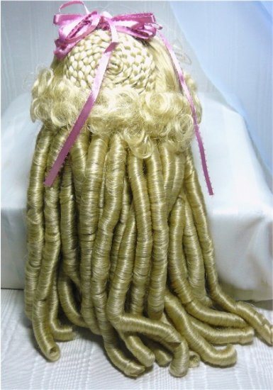 Monique Lt. Blonde Doll Wig: Sz 14/15, Masses of Tight Long Curls