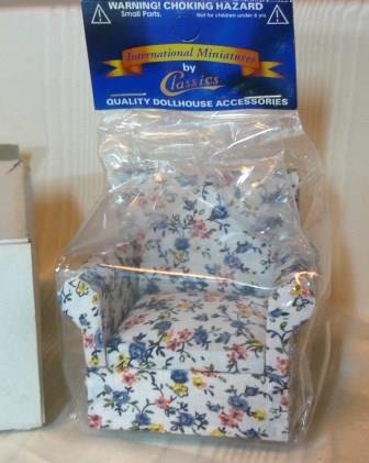 Pretty Print Upholstered Side Chair, 1:12, NIB, from Classic/International Miniatures