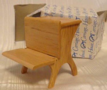 **Cute Old-fashioned School Desk by Carriage House Miniatures; NOS, NIB