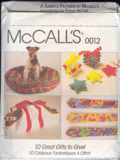 McCalls Sewing Pattern, 0012 Accessories, Apron, gifts, and dog gear, One Size