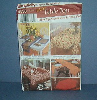 Sewing Pattern Simplicity 5530 Table Top Accessories and Chair Pad One size