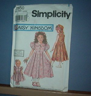 Simplicity Sewing  Pattern Child 7550 Pretty Dress Plus Doll Dress (18 inches) Size 3-6