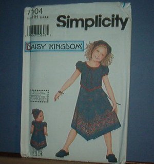 Simplicity Sewing  Pattern Child 7104 Pretty Dress Plus Doll Dress (18 inches) Size 3-6