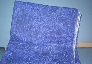 Sewing Fabric Cotton Purpls print 1-1/3 yards 44" wide No. 266