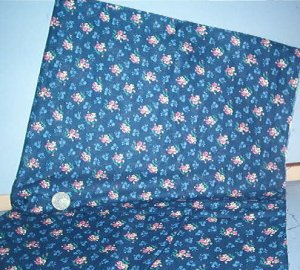 Sewing Fabric Cotton No 317 Small pink flowers on navy