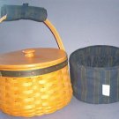 Basket - Large Round Sewing Box, 6" deep 8" across - liner (navy) and protector. Longaberger. Neat