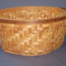 Basket - Hardwood Maple  - Heartwood design - 12X8.5X5 - Beautiful  Longaberger