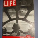 Magazine - Life - B 29's over Formosa - December 4, 1944 Excellent