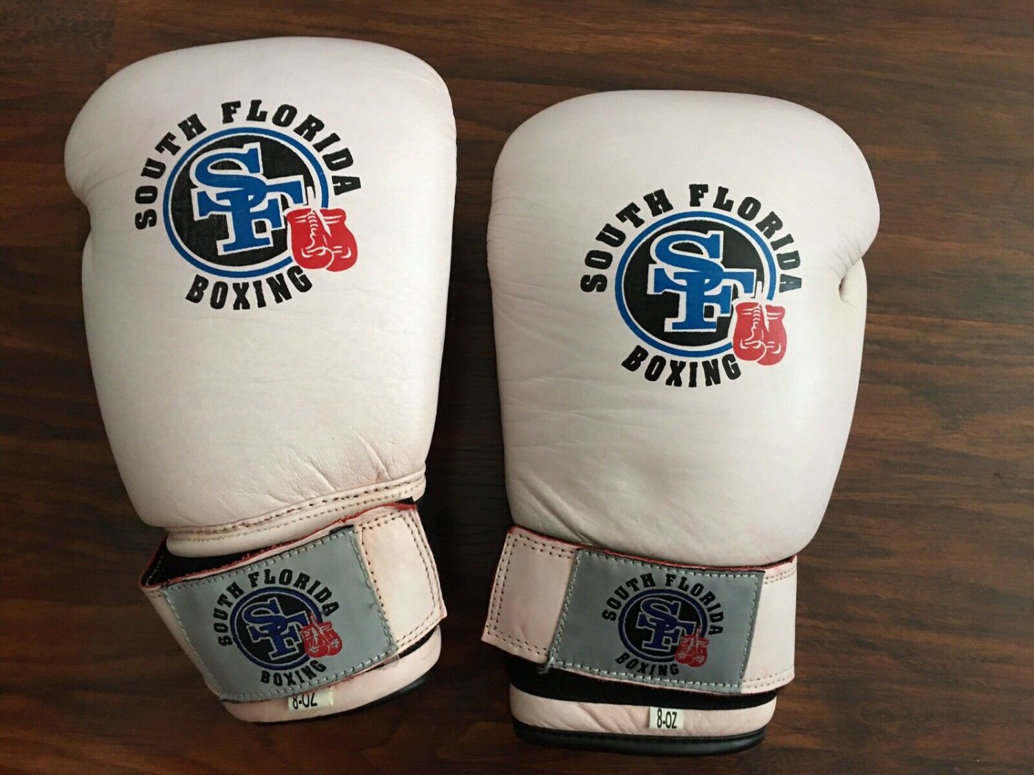 SF Womens Pro Style Training Gloves, Pink, 8 oz., Boxing Mitts With Wrist Band