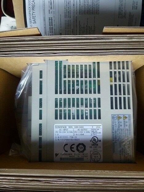 YASKAWA servo  driver  SGDH-10AE SGDH10AE   new  