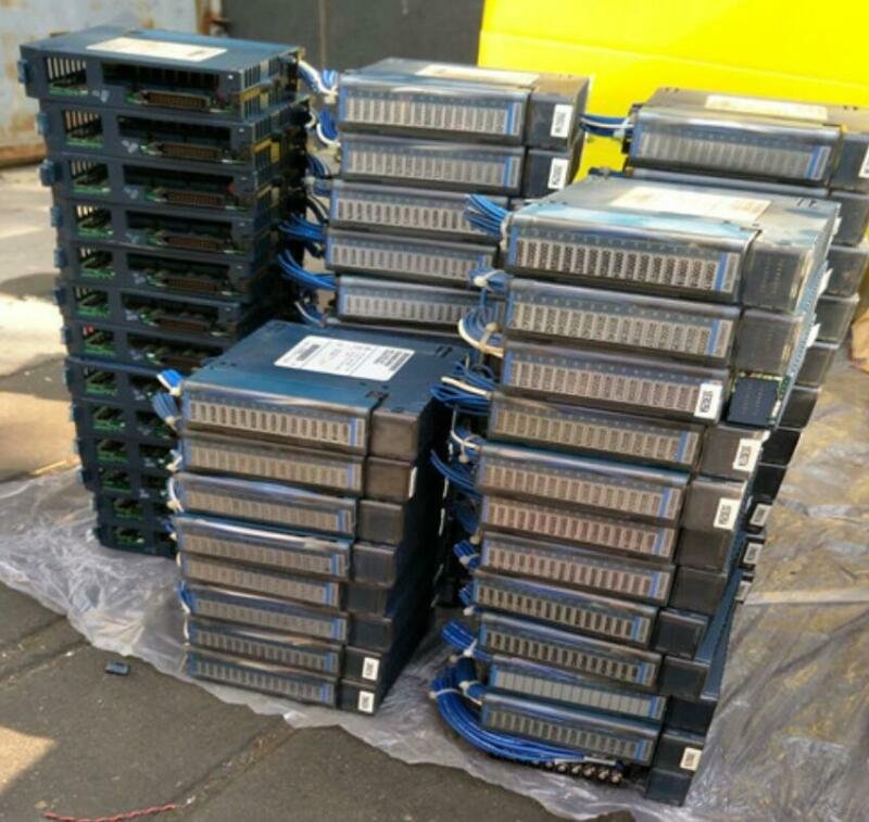 GE FANUC PLC IC695MDL660 refurbished  