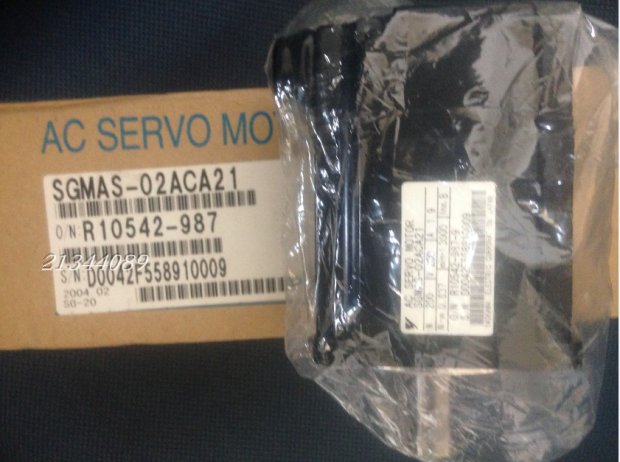 YASKAWA SERVO MOTOR SGMAS-02ACA21 SGMAS02ACA21 new  