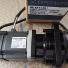 Mitsubishi SERVO MOTOR  HC-KFS23G1 just motor  new  