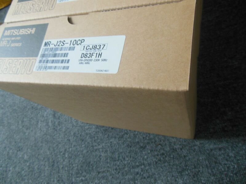 Mitsubishi servo  driver  MR-J2S-10CP MRJ2S10CP new  