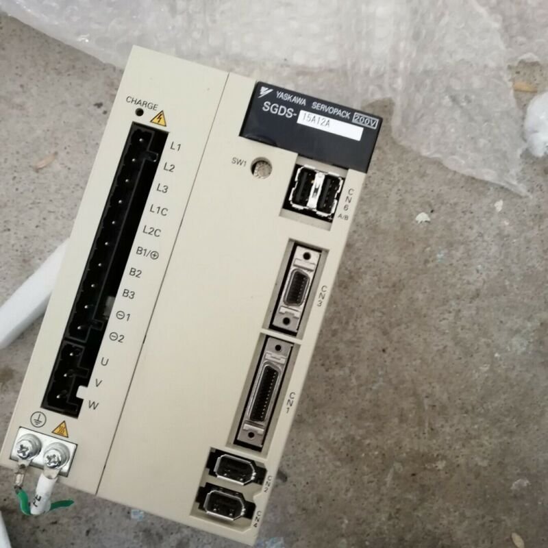 YASKAWA servo  driver  SGDS-15A12A SGDS15A12A Refurbished  