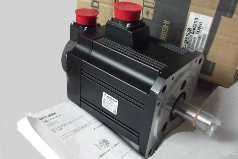 Mitsubishi SERVO MOTOR HC-SFS152B HCSFS152B new  