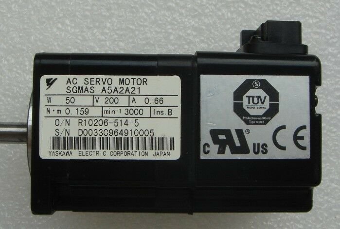 YASKAWA SERVO MOTOR SGMAS-A5A2A21 refurbished  