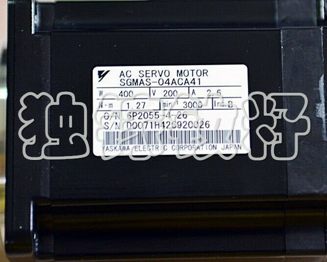 YASKAWA SERVO MOTOR SGMAS-04ACA41 SGMAS04ACA41 new  