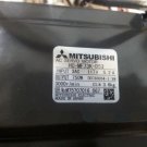 Mitsubishi SERVO MOTOR  HC-MF73K-D53  HCMF73KD53   new  