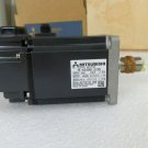 Mitsubishi SERVO MOTOR  HF-KE43W1-S100  HFKE43W1S100  new  