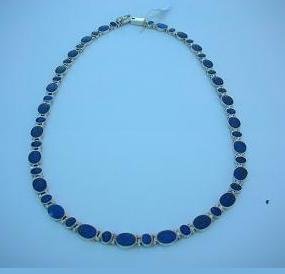 Necklace Musca