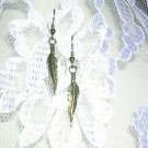 SIMPLE BIRD FEATHER - EAGLE FEATHER WIND SPIRIT PEWTER CHARM EARRINGS JEWELRY