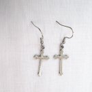 USA PEWTER MEDIEVAL CHRISTIAN CROSS PENDANT SIZE HOOK PAIR OF METAL EARRINGS