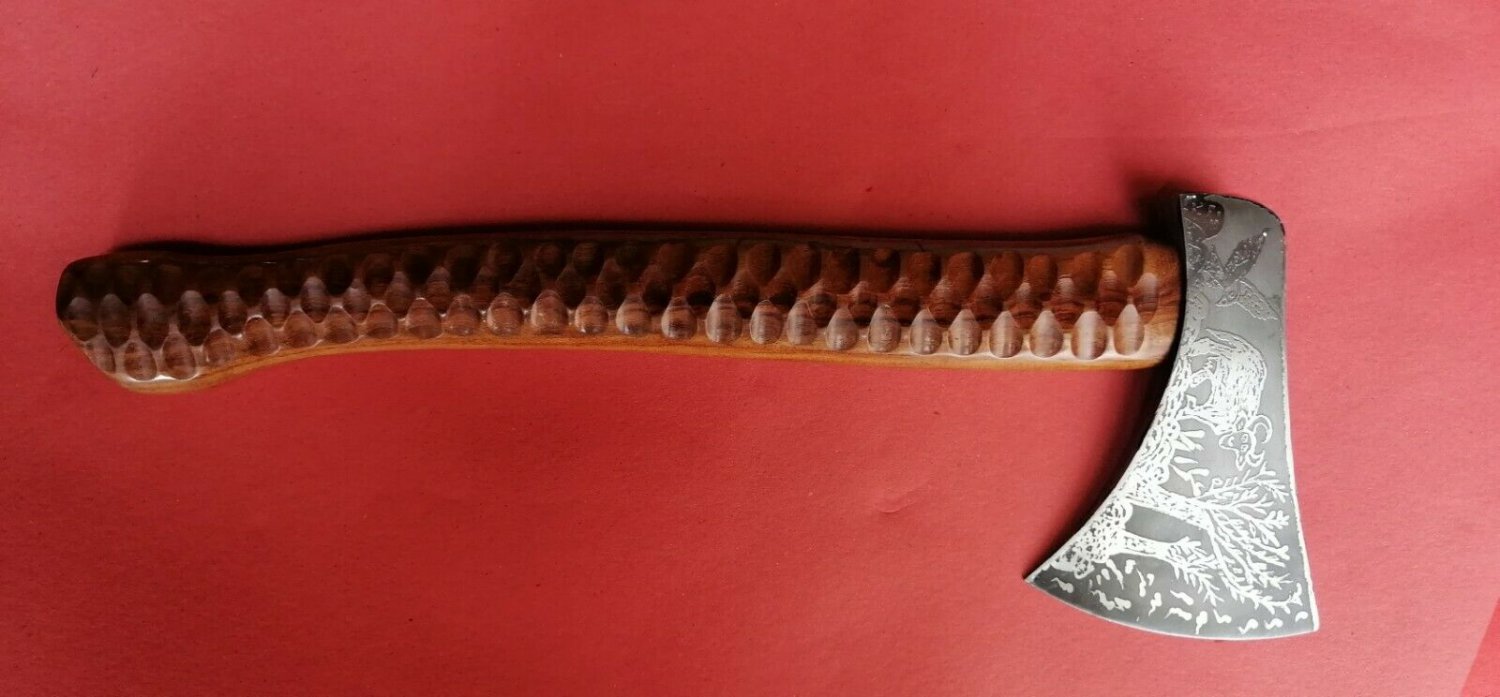 AN CUSTOM HANDMADE DAMASCUS HUNTING AXE WITH BEAUTIFUL WOOD HANDLE