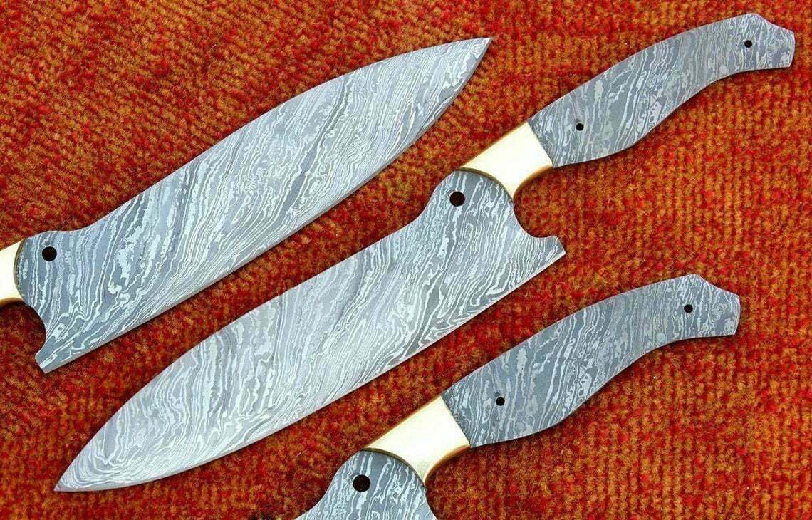 AN CUSTOM HANDMADE DAMASCUS STEEL 12" CHEF KNIFE BLANK BLADE WITH BRASS BOLSTER