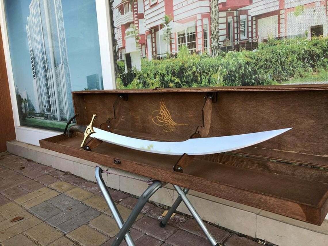 TURKISH FIGHTING SWORD CUSTOM HANDMADE J2 STEEL 35" HUNTING SWORD WITH WOOD