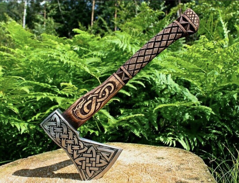 CUSTOM HANDMADE CARBON STEEL 15" AXE/HATCHET, ROSE WOOD HANDLE
