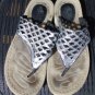 Cliffs by White Mountain Cameo Silver Glitter Thong Sandals Size 8