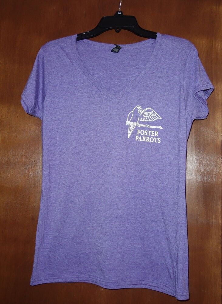 Foster Parrots Wings Heather Purple Veck  Short Sleeve Women&acirc;��s T-Shirt Medium xl