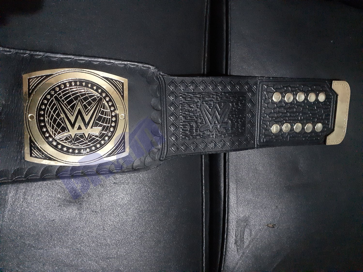 WWE New Intercontinental Wretling Championship Belt (2mm)