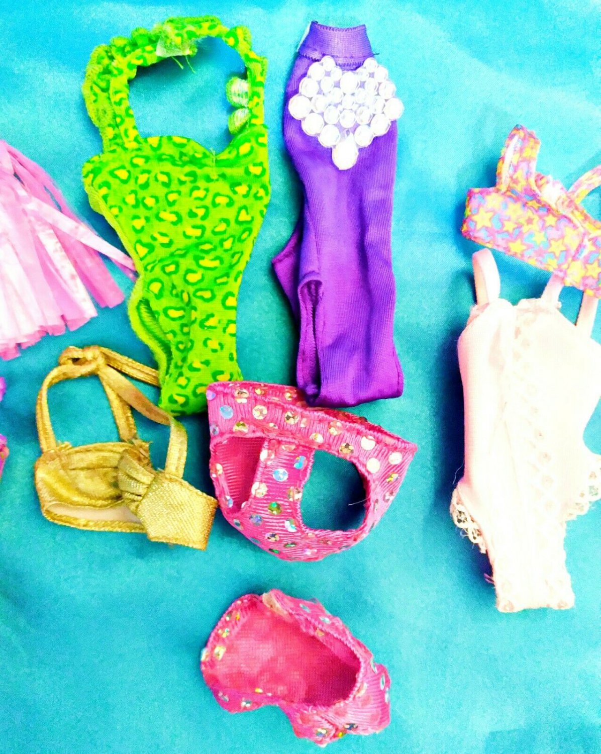 90s ERA - BATHING SUITS BIKINIS HULU SKIRT BARBIE SKIPPER SMALL LOT