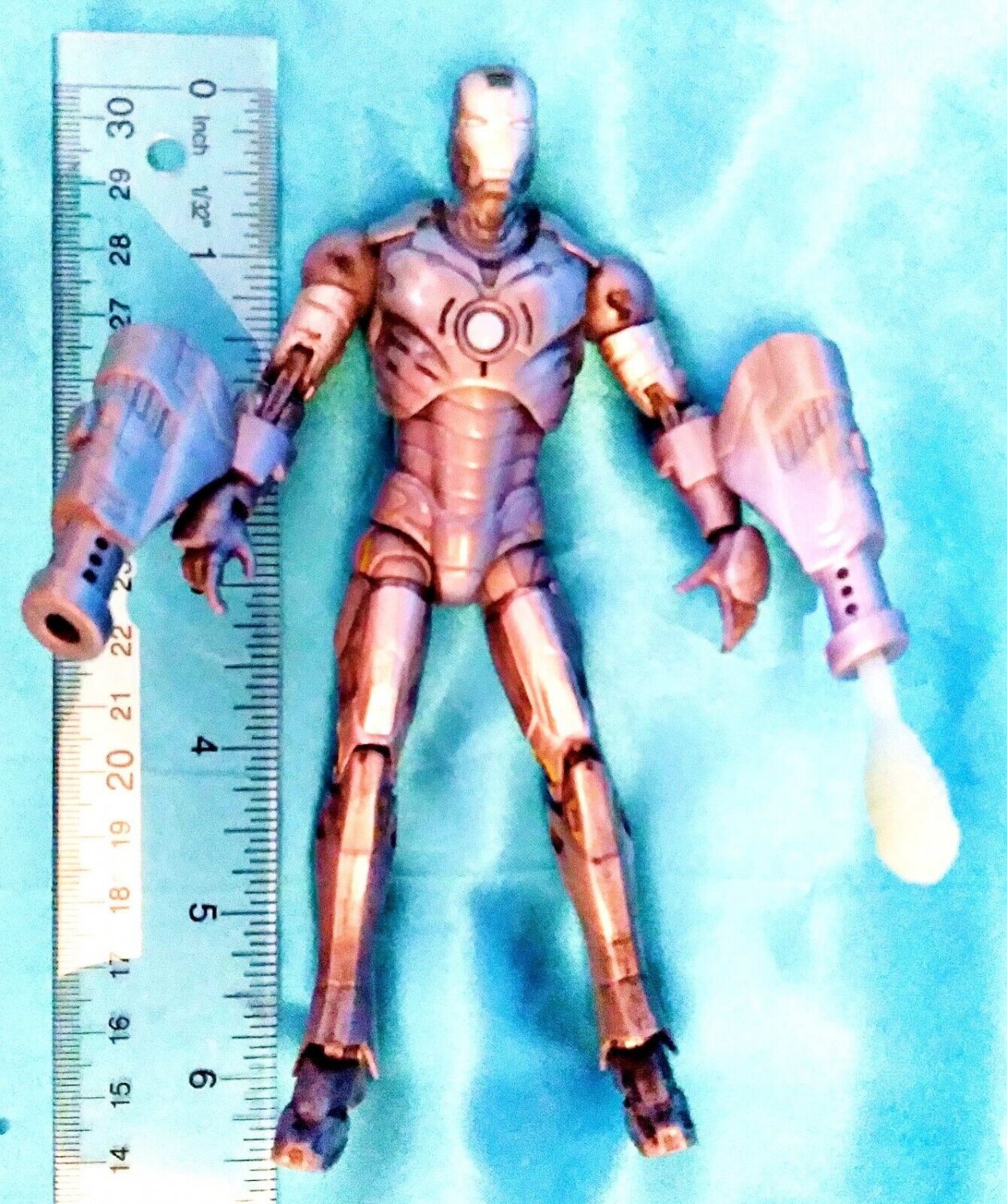 Marvel Gray Iron Man Action Figure w/ Accessories 2008 Hasbro