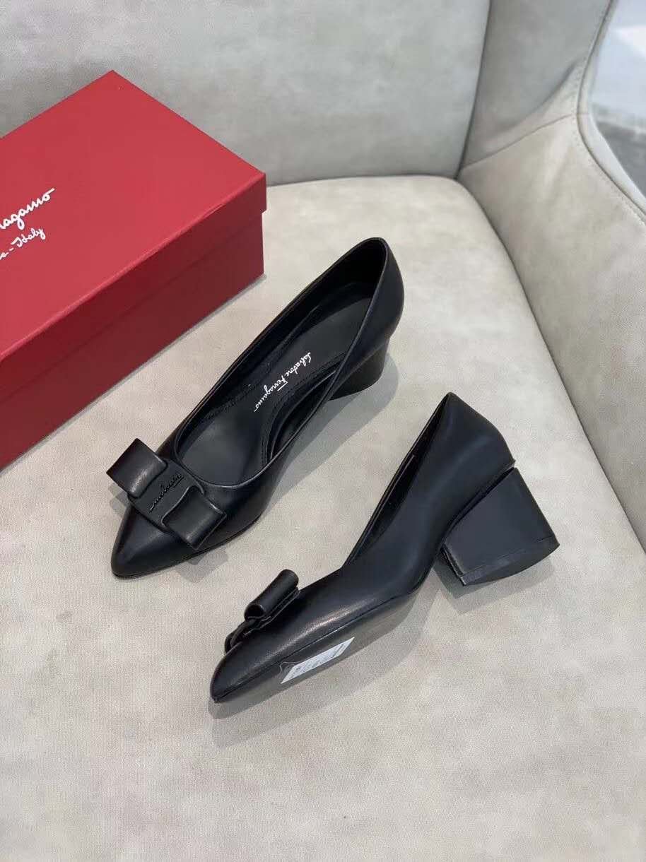 ferragamo viva ballet flat