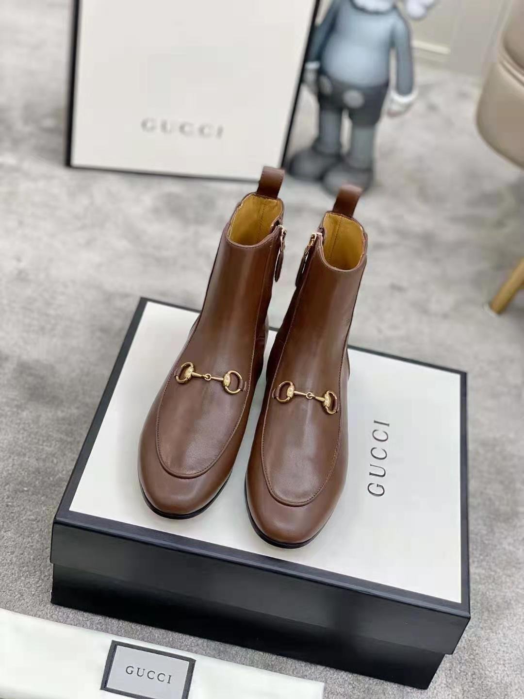 date shoes italy