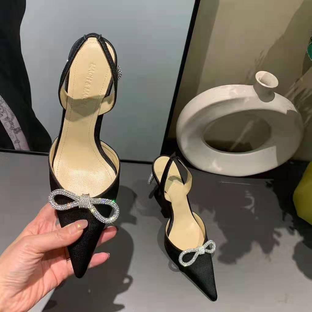mach and mach bow heels black