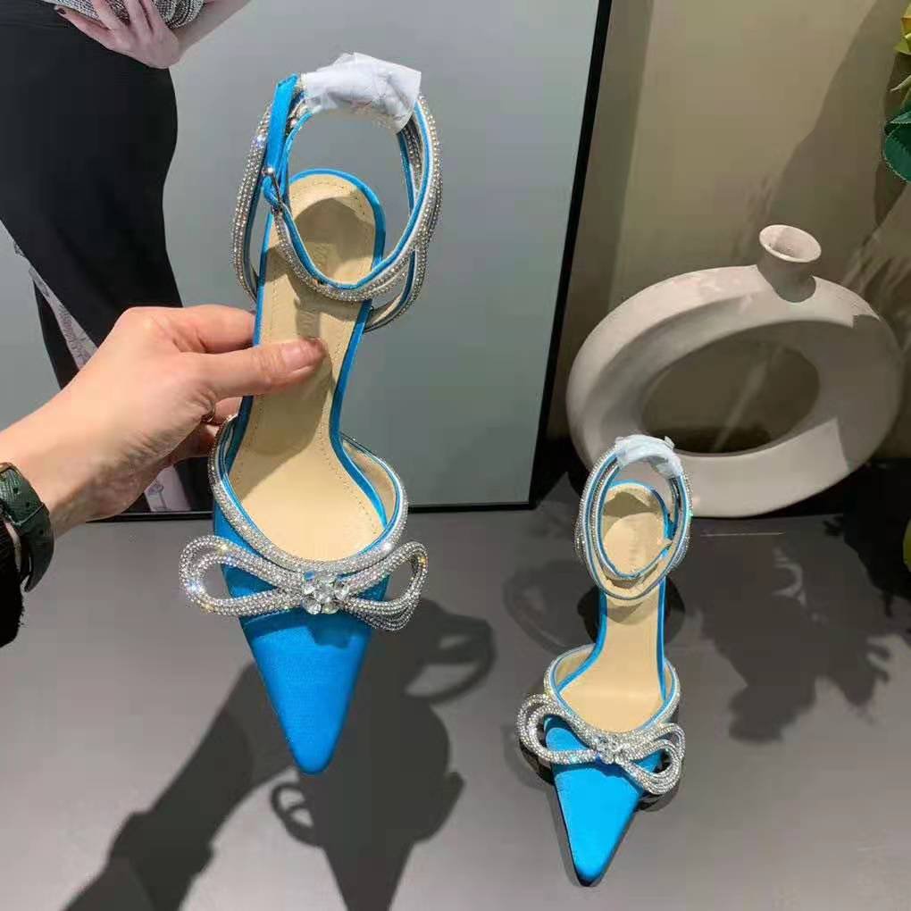 double crystal bow pointed toe pump mach & mach