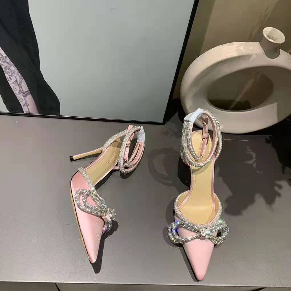 double crystal bow pointed toe pump mach & mach