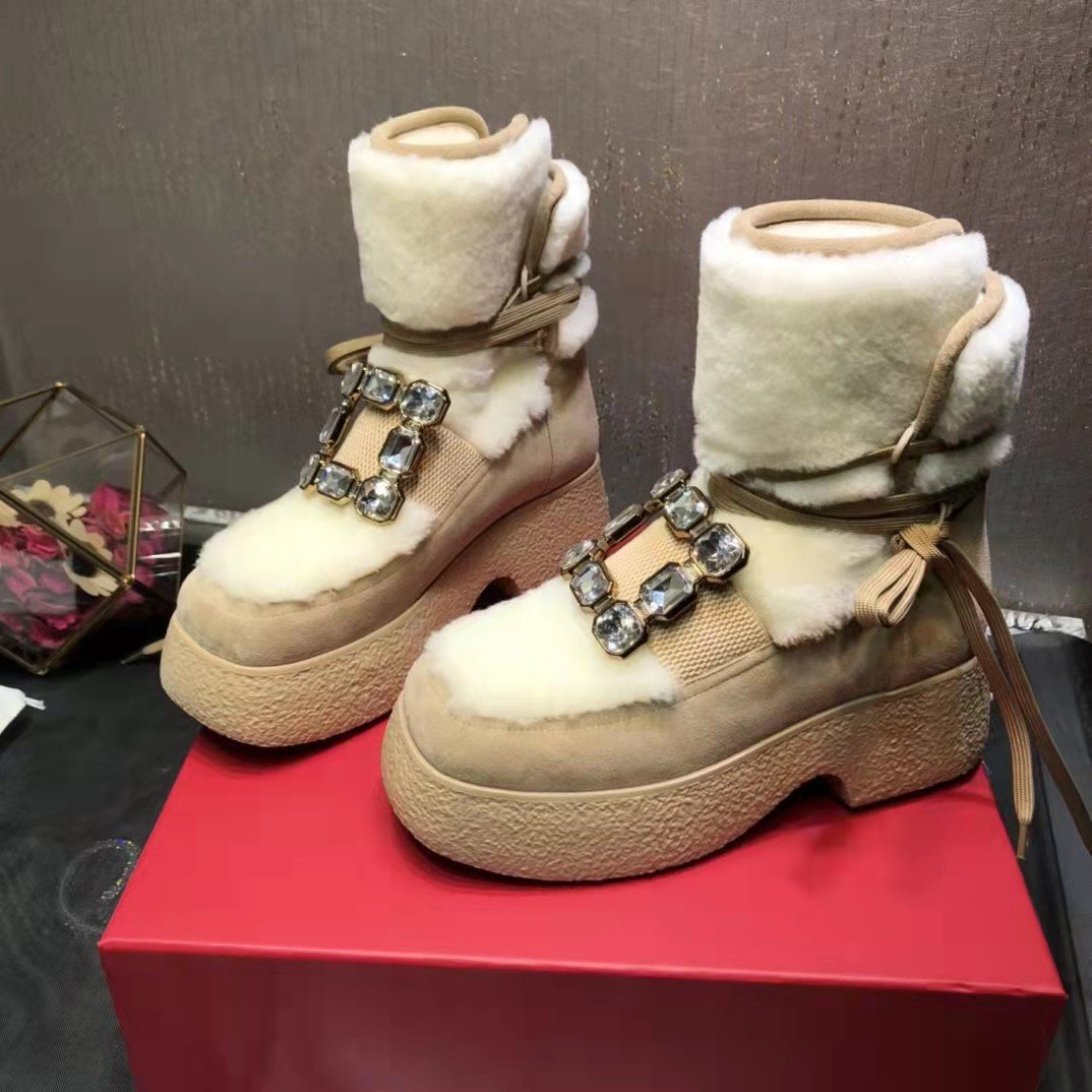 Women's Shoes Roger Boots Vivier Viv' Rangers Strass Buckle Flatform Booties In Suede