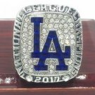MLB 2017 Los Angeles Dodgers championship ring Fans collect commemorative ring
