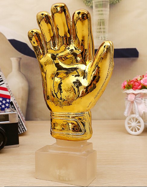 FIFA The World Cup football Golden Glove Award Yashin Award champions commemorative trophy