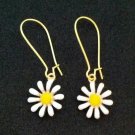 Gold and white daisy / flower earrings